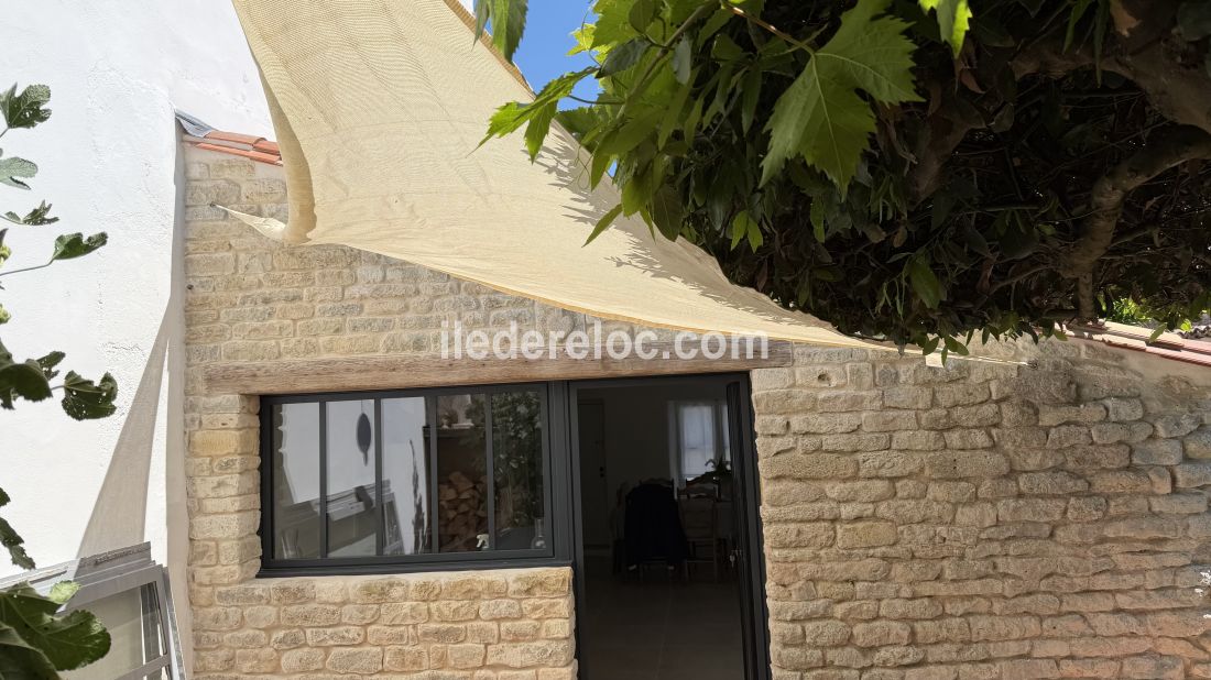 Photo 20: An accomodation located in Saint-Cl&eacute;ment-des-Baleines on ile de R&eacute;.
