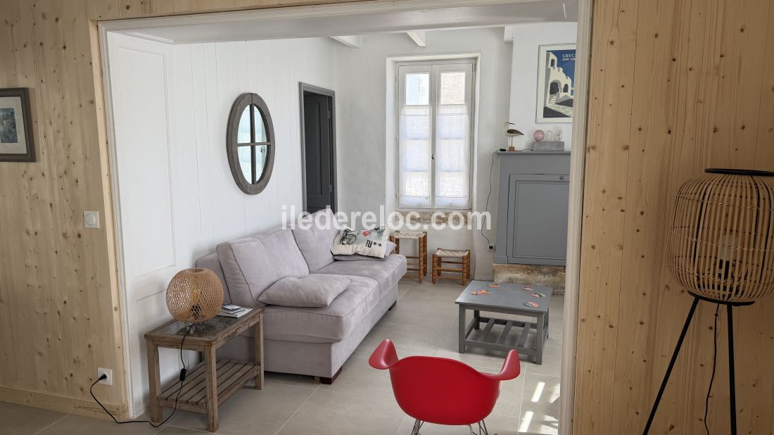 Photo 8: An accomodation located in Saint-Cl&eacute;ment-des-Baleines on ile de R&eacute;.