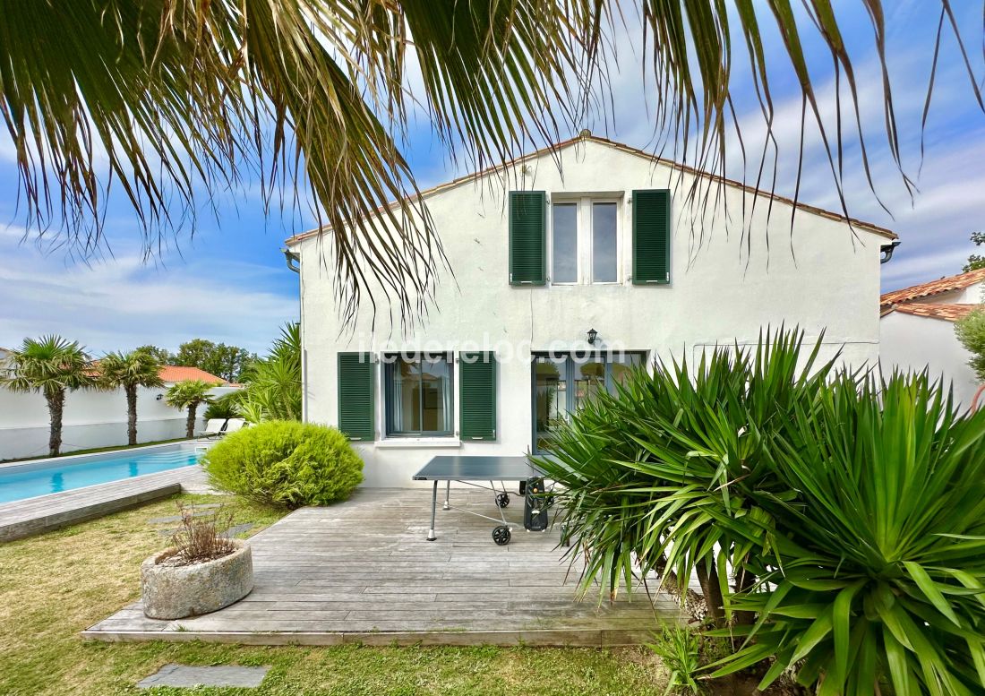 Photo 9: An accomodation located in La Couarde-sur-mer on ile de Ré.