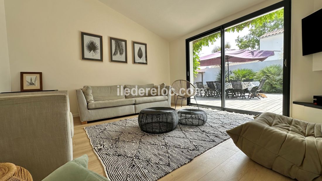 Photo 17: An accomodation located in La Couarde-sur-mer on ile de Ré.