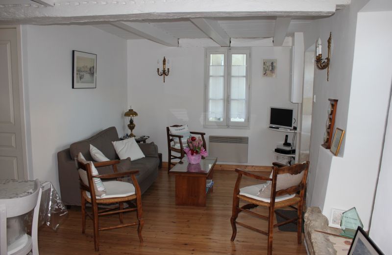 Photo 2: An accomodation located in Saint-Martin-de-Ré on ile de Ré.