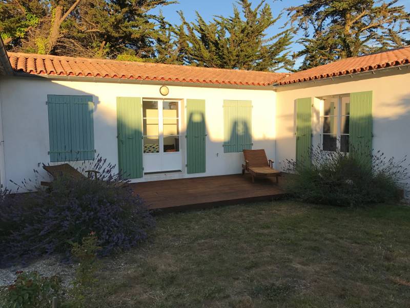 Photo 8: An accomodation located in Saint-Clément-des-Baleines on ile de Ré.