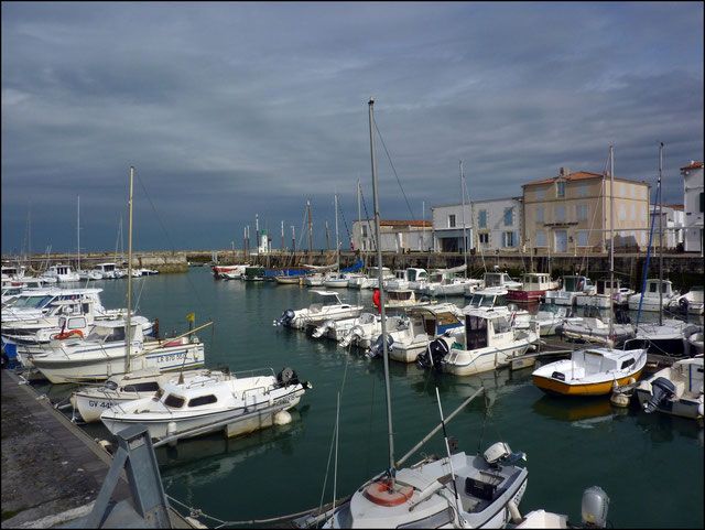 Photo 22: An accomodation located in La Flotte-en-Ré on ile de Ré.