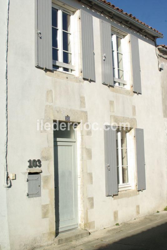 Photo 7: An accomodation located in Le Bois-Plage-en-Ré on ile de Ré.