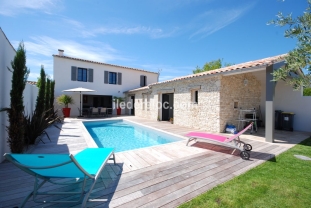 Ile de R&eacute;:New house with heated pool 3 bedrooms and 2 bathrooms