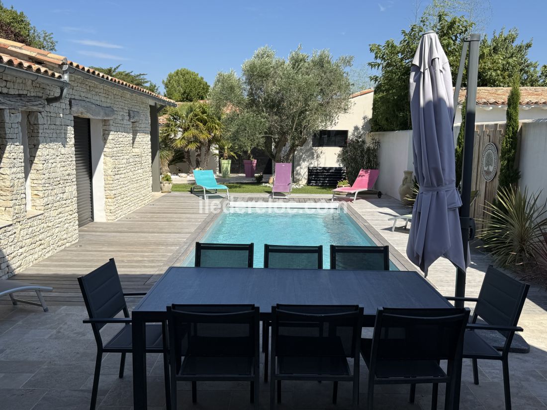 Photo 24: An accomodation located in Le Bois-Plage-en-R&eacute; on ile de R&eacute;.