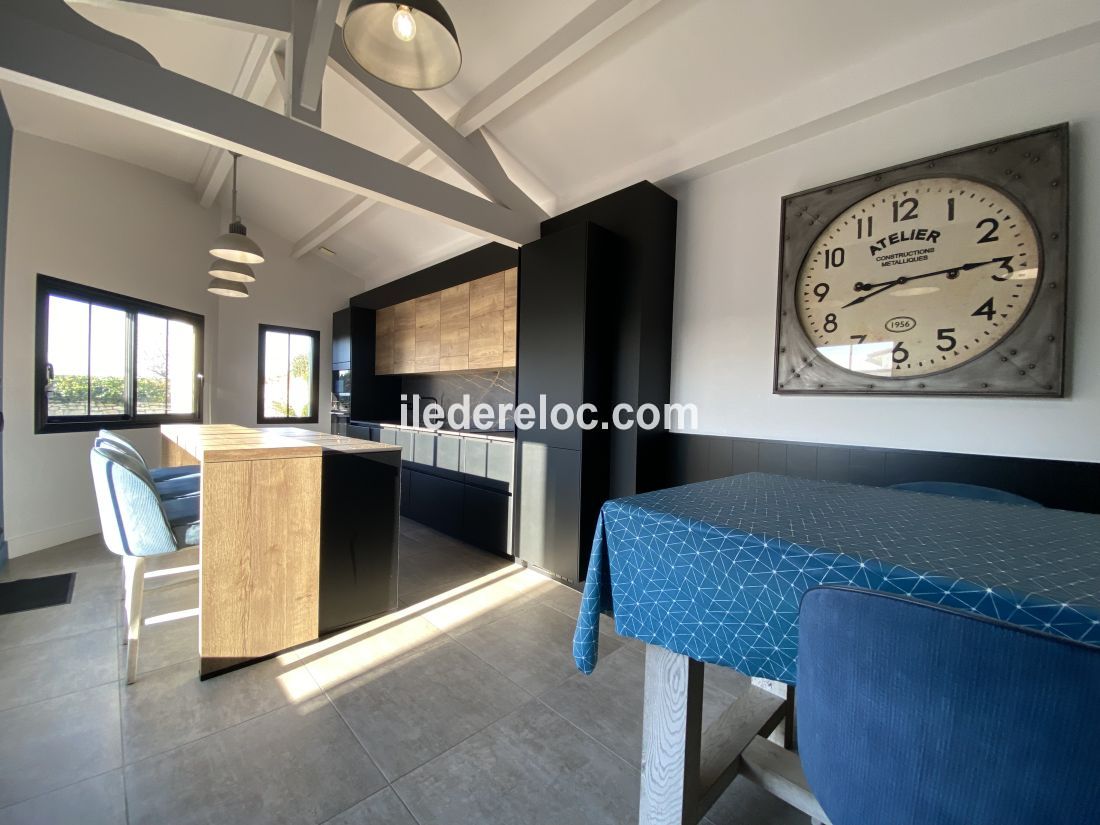 Photo 4: An accomodation located in Le Bois-Plage-en-Ré on ile de Ré.