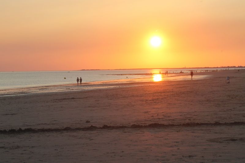 Photo 36: An accomodation located in Le Bois-Plage-en-Ré on ile de Ré.