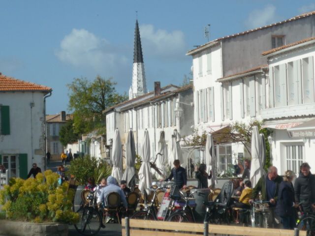 Photo 16: An accomodation located in Les Portes-en-Ré on ile de Ré.