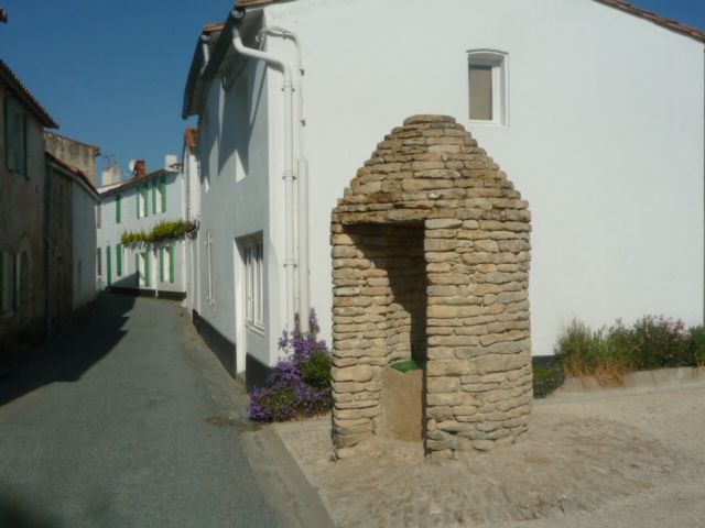 Photo 18: An accomodation located in Les Portes-en-Ré on ile de Ré.