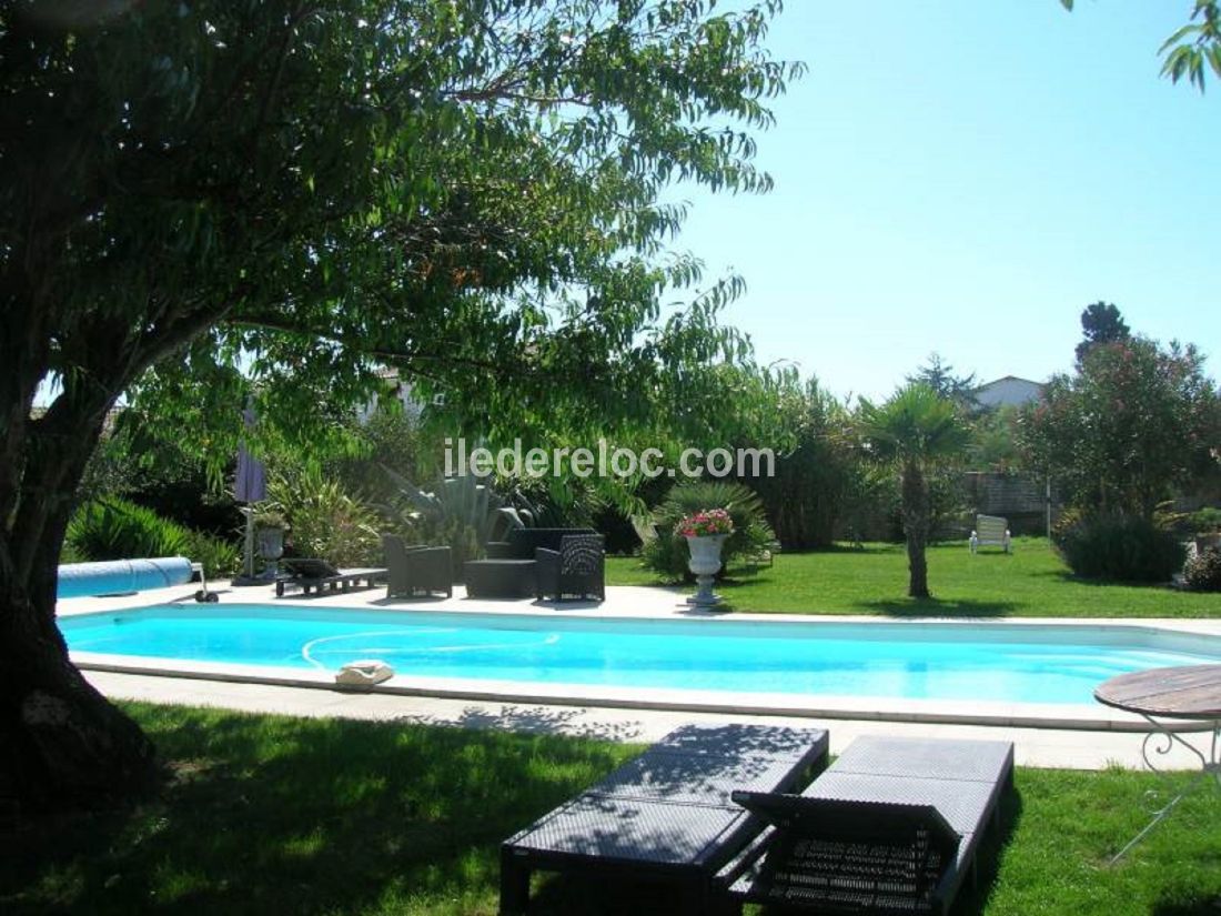 Photo 21: An accomodation located in Sainte-Marie-de-R&eacute; on ile de R&eacute;.