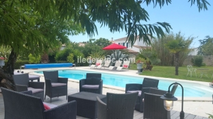 Ile de R&eacute;:Le clos des alizees