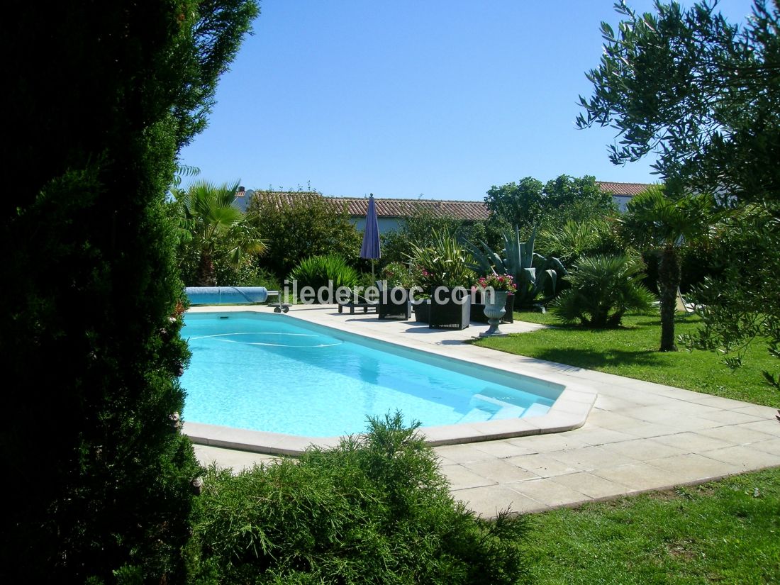 Photo 15: An accomodation located in Sainte-Marie-de-R&eacute; on ile de R&eacute;.