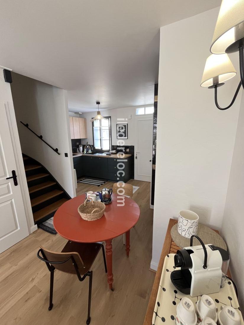 Photo 13: An accomodation located in La Flotte-en-R&eacute; on ile de R&eacute;.