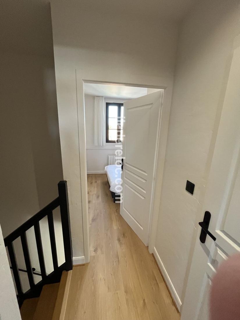 Photo 28: An accomodation located in La Flotte-en-R&eacute; on ile de R&eacute;.