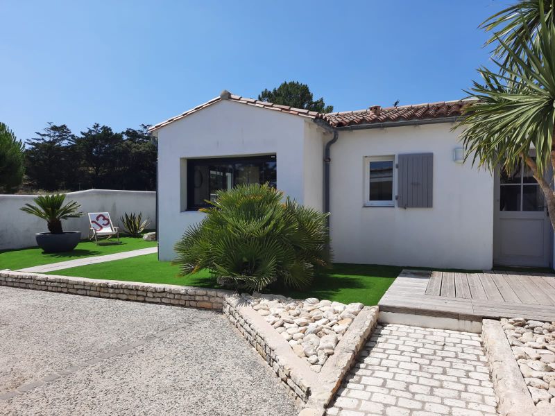 Photo 20: An accomodation located in Le Bois-Plage-en-Ré on ile de Ré.