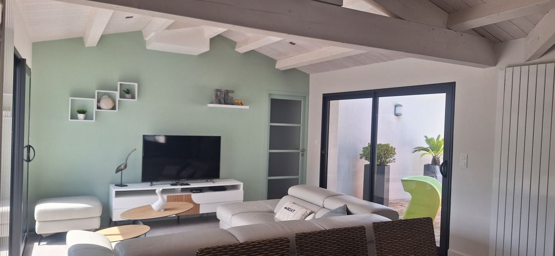 Photo 32: An accomodation located in Le Bois-Plage-en-R&eacute; on ile de R&eacute;.