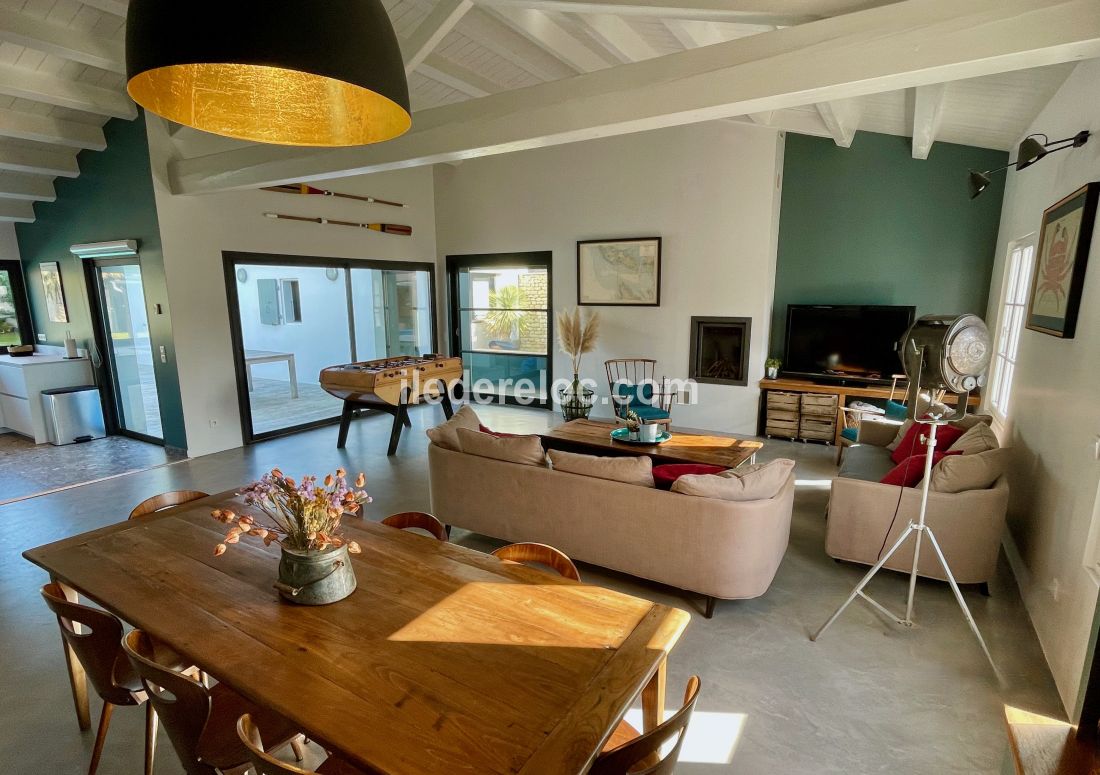 Photo 7: An accomodation located in La Flotte-en-R&eacute; on ile de R&eacute;.