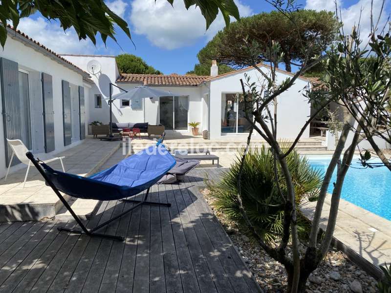 Photo 19: An accomodation located in Le Bois-Plage-en-Ré on ile de Ré.