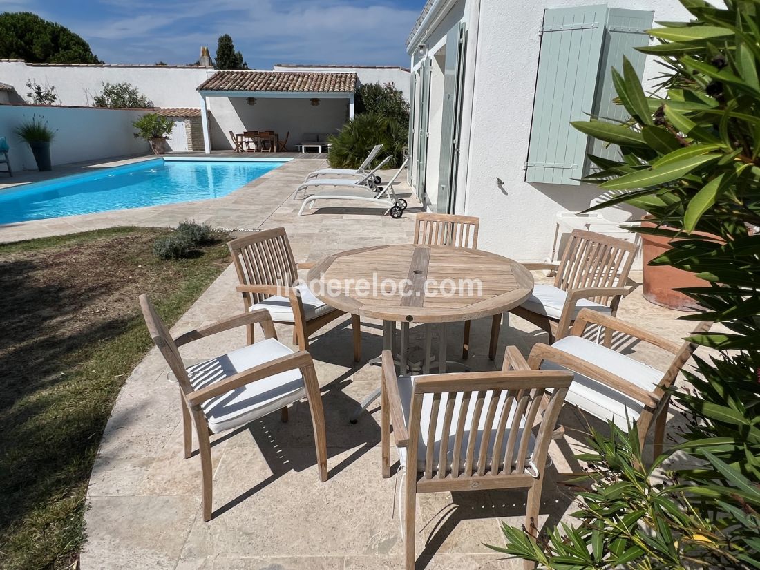 Photo 6: An accomodation located in La Couarde-sur-mer on ile de Ré.