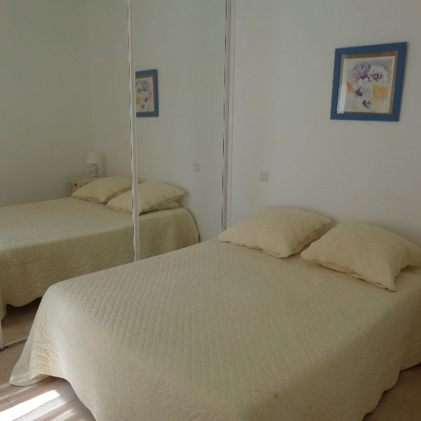 Photo 6: An accomodation located in La Flotte-en-Ré on ile de Ré.