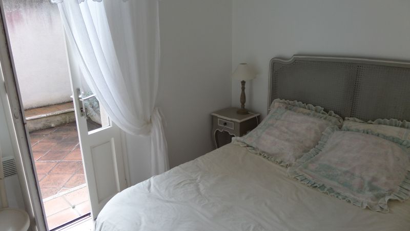 Photo 10: An accomodation located in Saint-Martin-de-Ré on ile de Ré.