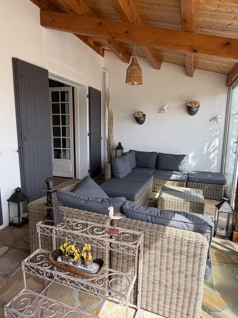 Photo 14: An accomodation located in La Couarde-sur-mer on ile de R&eacute;.