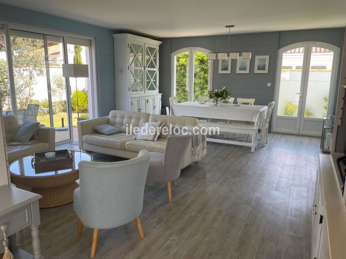 Photo 12: An accomodation located in La Couarde-sur-mer on ile de Ré.