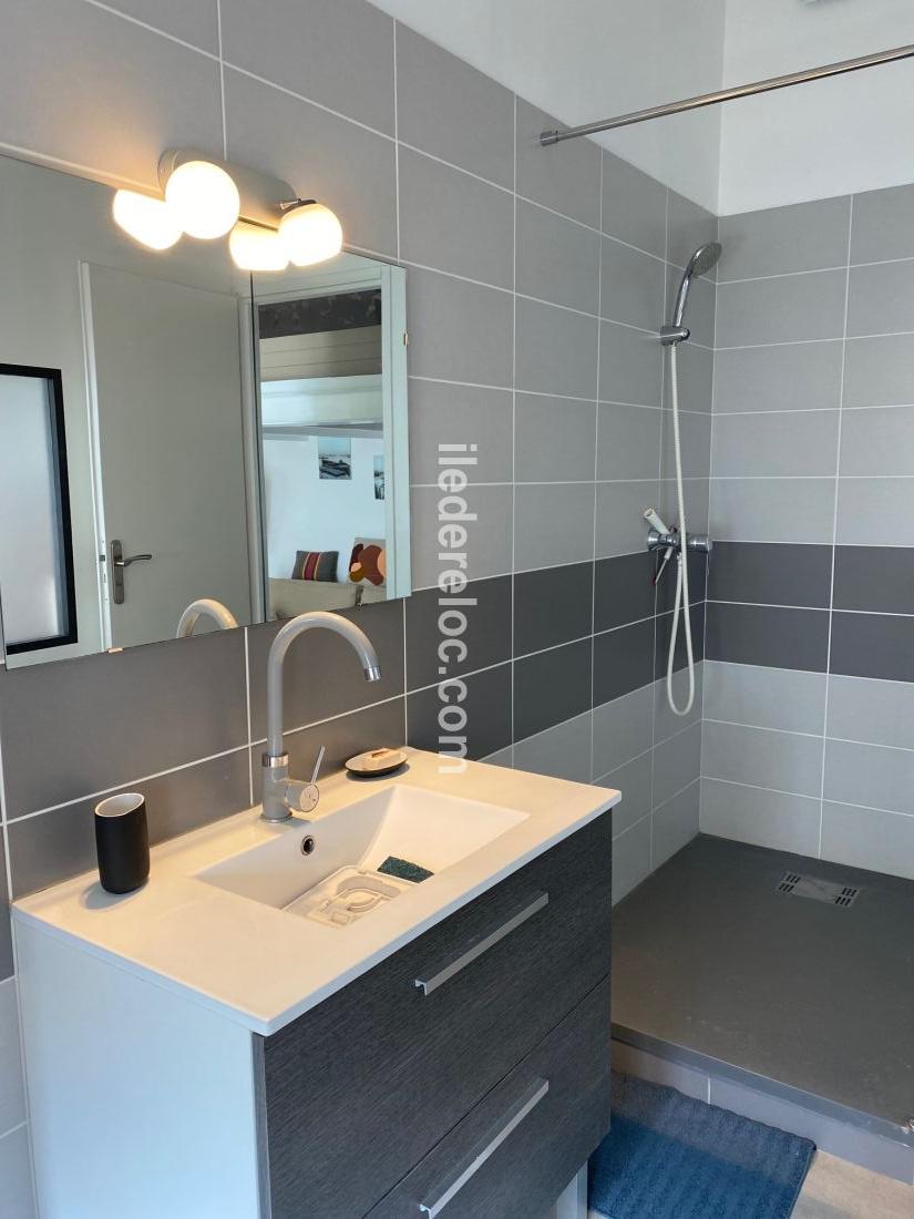 Photo 10: An accomodation located in Ars en R&eacute; on ile de R&eacute;.