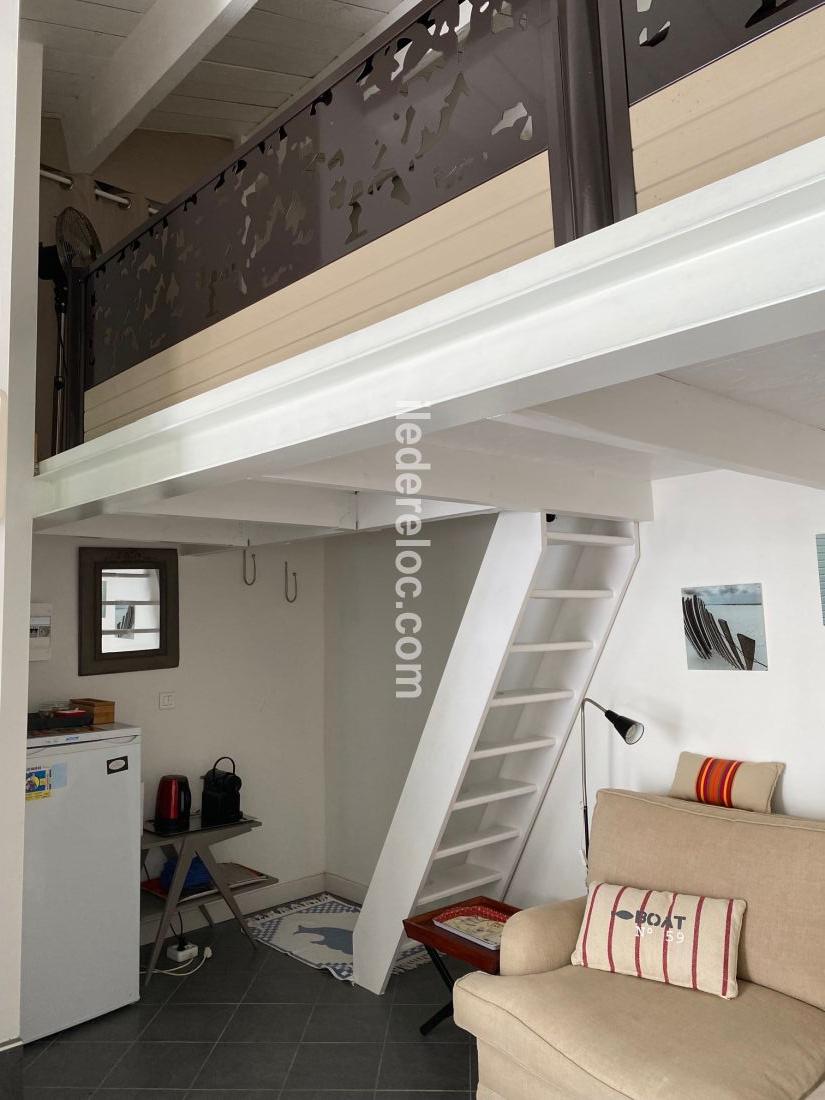 Photo 7: An accomodation located in Ars en R&eacute; on ile de R&eacute;.