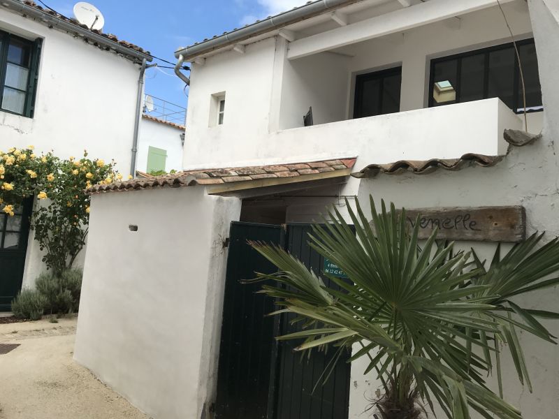 Photo 10: An accomodation located in Les Portes-en-Ré on ile de Ré.