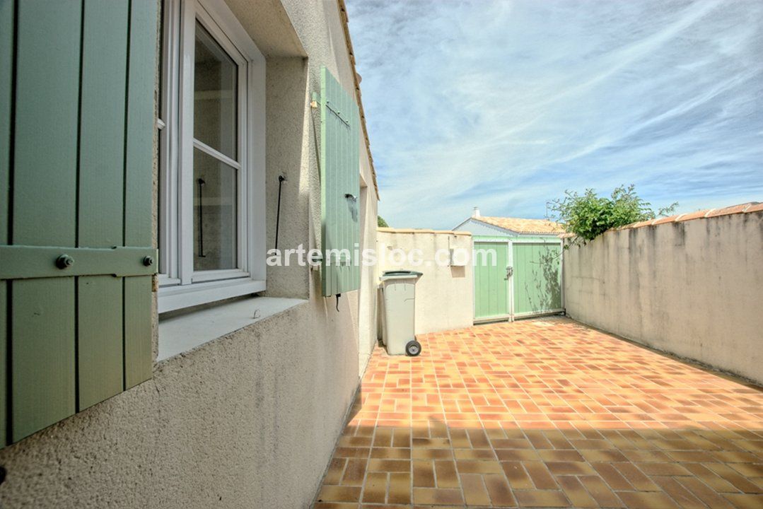 Photo 22: An accomodation located in La Flotte-en-Ré on ile de Ré.