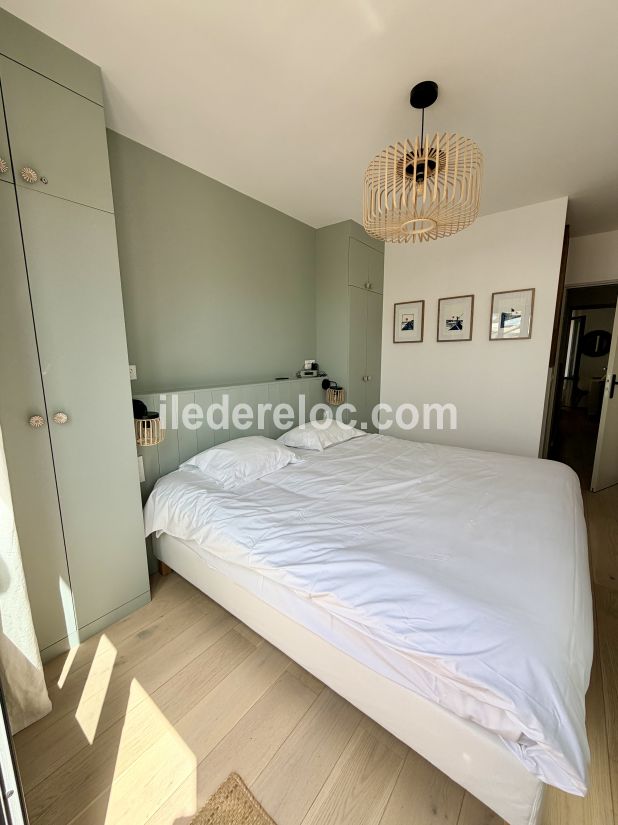 Photo 16: An accomodation located in La Couarde-sur-mer on ile de R&eacute;.