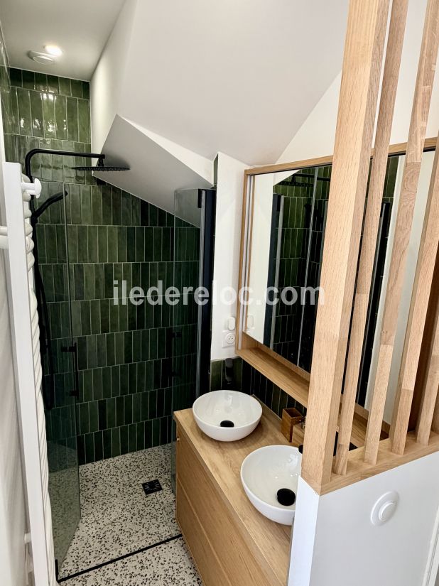 Photo 17: An accomodation located in La Couarde-sur-mer on ile de R&eacute;.