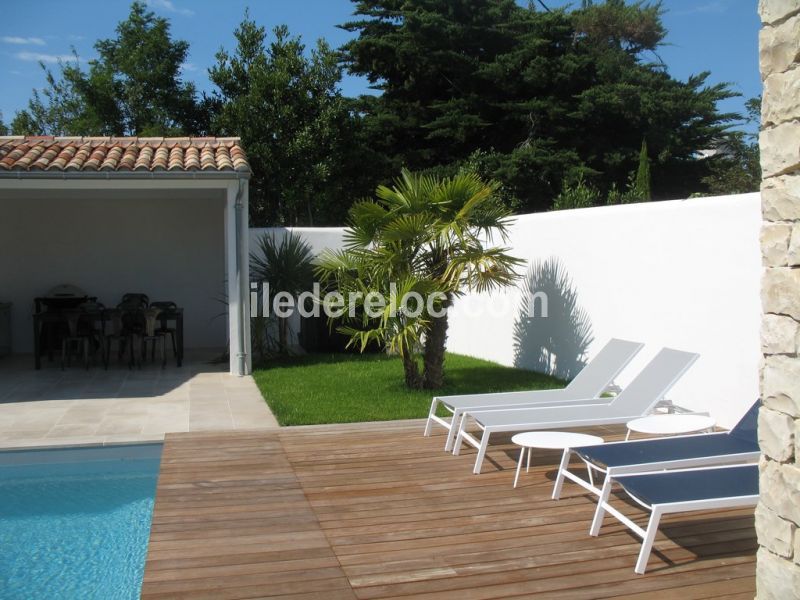 Photo 9: An accomodation located in Le Bois-Plage-en-Ré on ile de Ré.