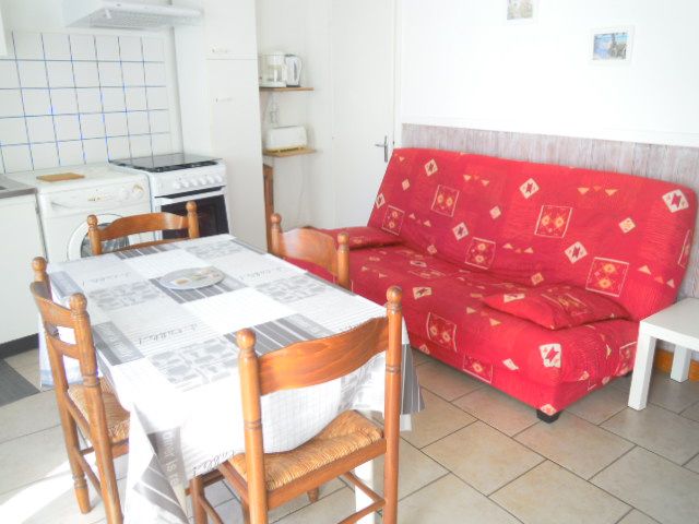 Photo 6: An accomodation located in La Flotte-en-Ré on ile de Ré.