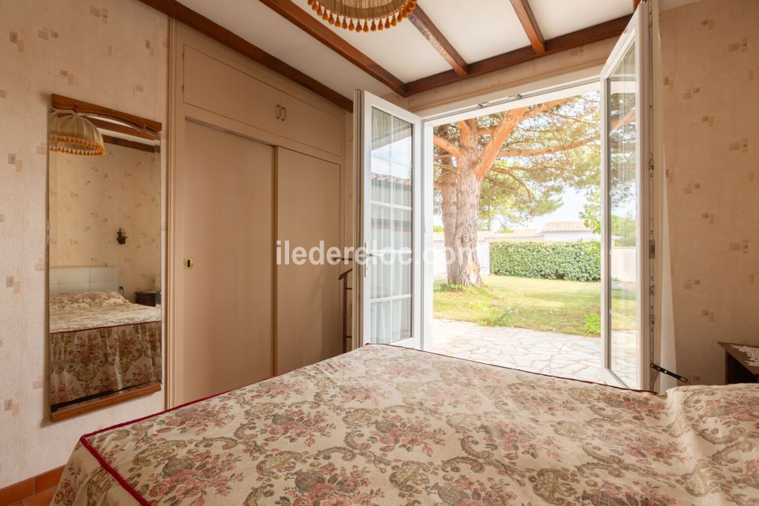 Photo 26: An accomodation located in Le Bois-Plage-en-R&eacute; on ile de R&eacute;.
