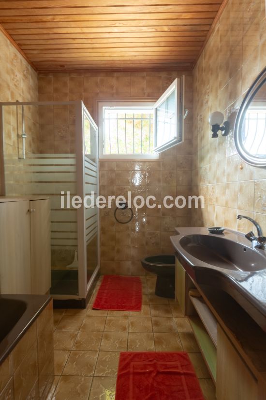 Photo 31: An accomodation located in Le Bois-Plage-en-R&eacute; on ile de R&eacute;.