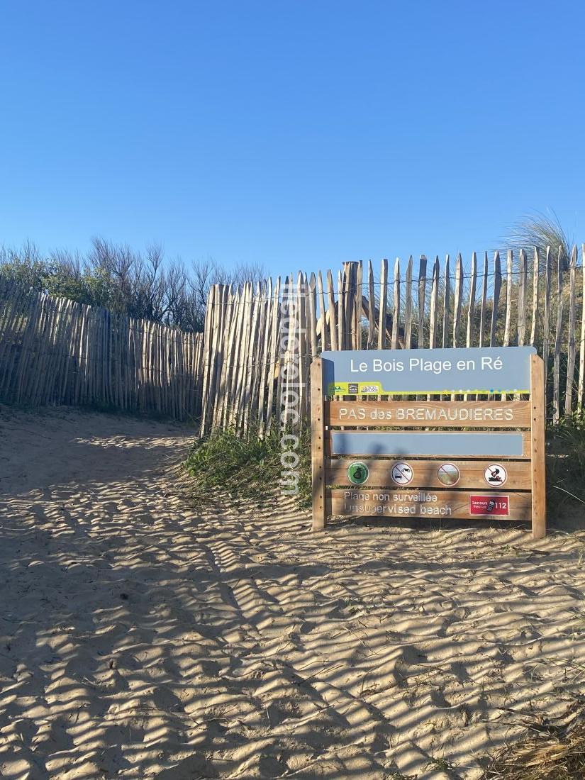 Photo 44: An accomodation located in Le Bois-Plage-en-Ré on ile de Ré.