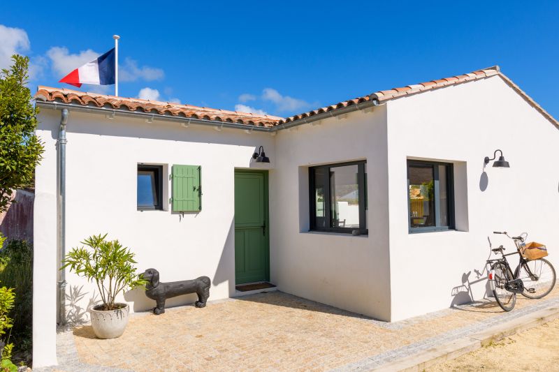 Photo 43: An accomodation located in Le Bois-Plage-en-Ré on ile de Ré.