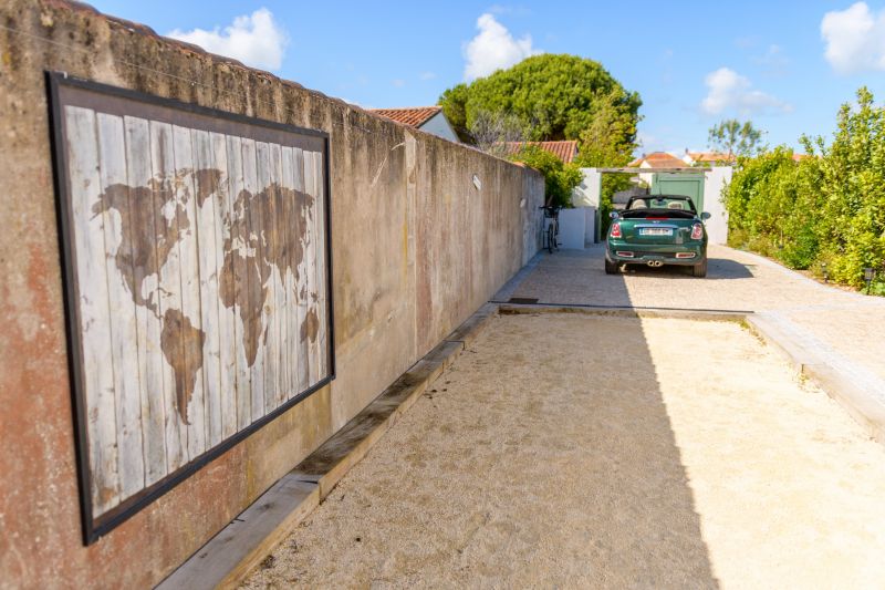 Photo 44: An accomodation located in Le Bois-Plage-en-Ré on ile de Ré.