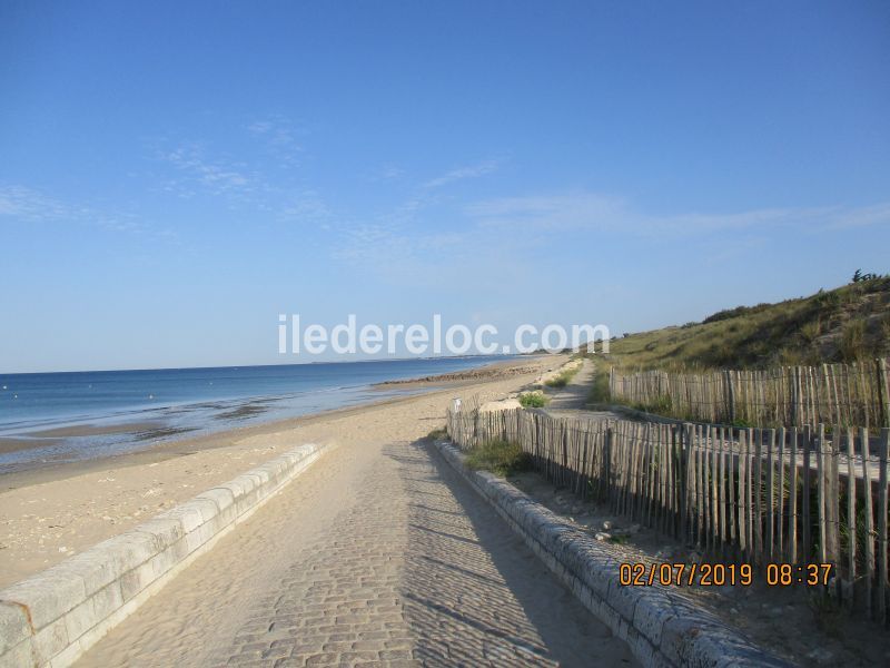 Photo 18: An accomodation located in Le Bois-Plage-en-Ré on ile de Ré.