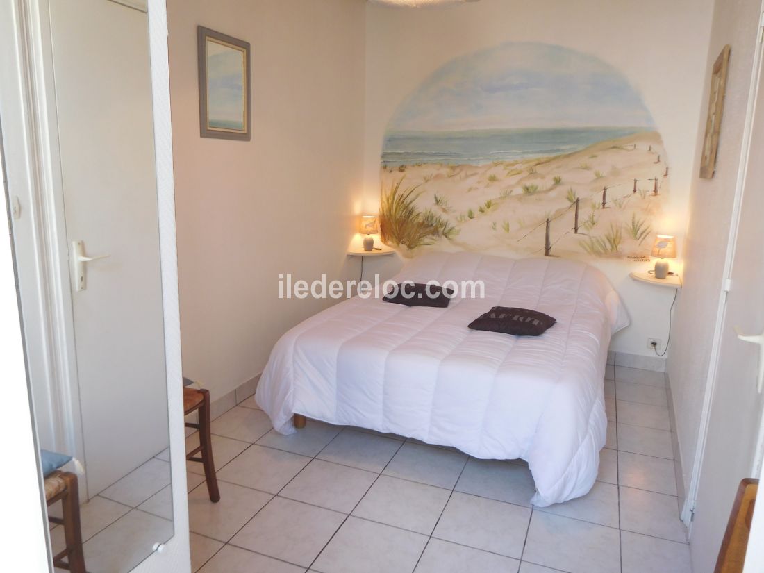 Photo 7: An accomodation located in La Flotte-en-R&eacute; on ile de R&eacute;.