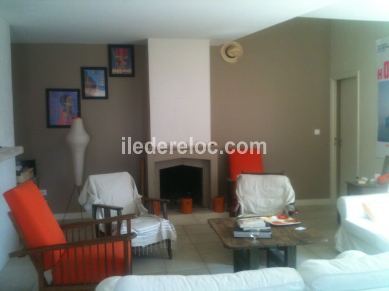 Photo 6: An accomodation located in Saint-Cl&eacute;ment-des-Baleines on ile de R&eacute;.