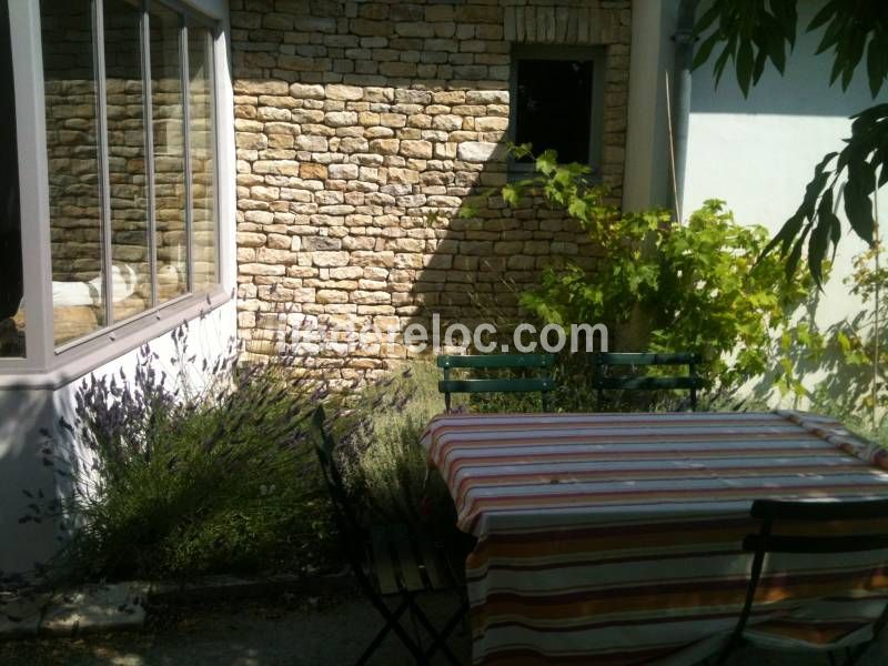 Photo 12: An accomodation located in Saint-Cl&eacute;ment-des-Baleines on ile de R&eacute;.