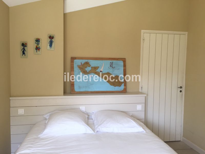 Photo 10: An accomodation located in Saint-Cl&eacute;ment-des-Baleines on ile de R&eacute;.