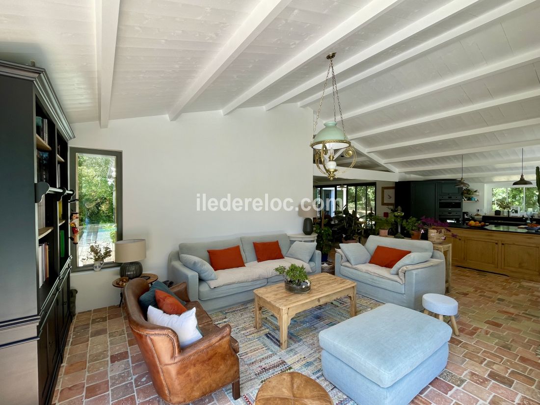 Photo 18: An accomodation located in Le Bois-Plage-en-R&eacute; on ile de R&eacute;.