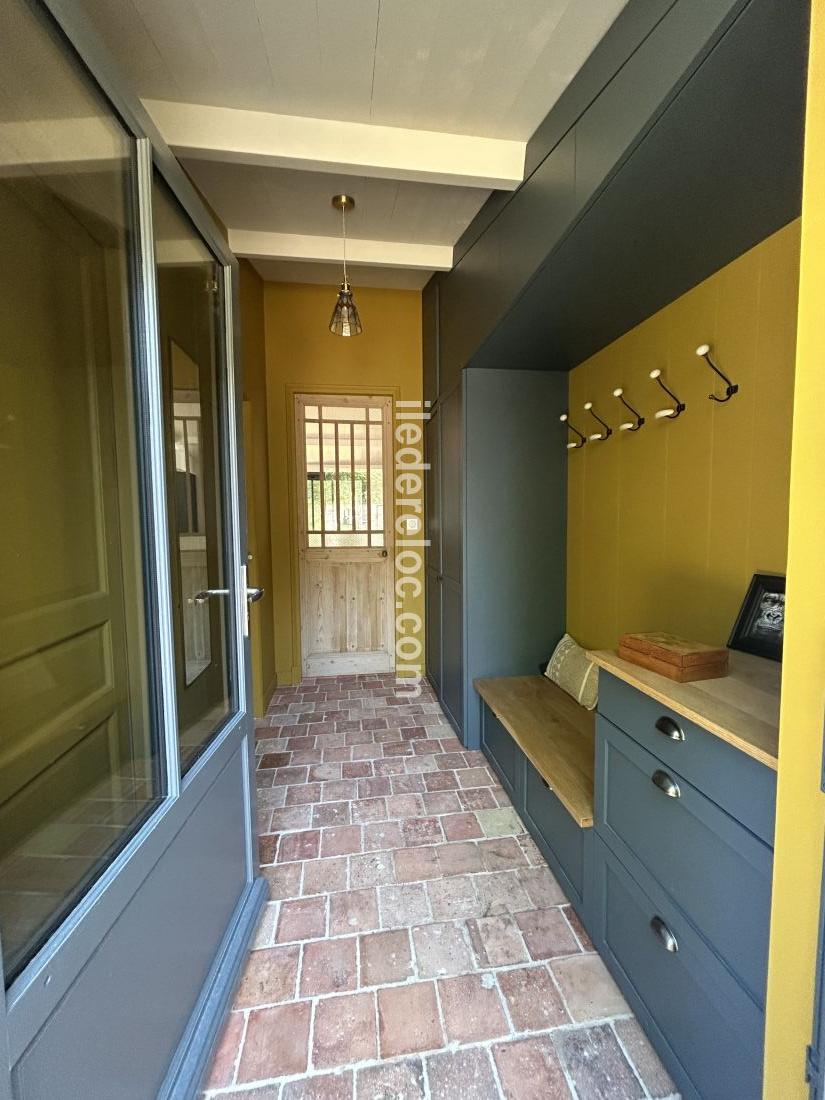 Photo 8: An accomodation located in Le Bois-Plage-en-Ré on ile de Ré.