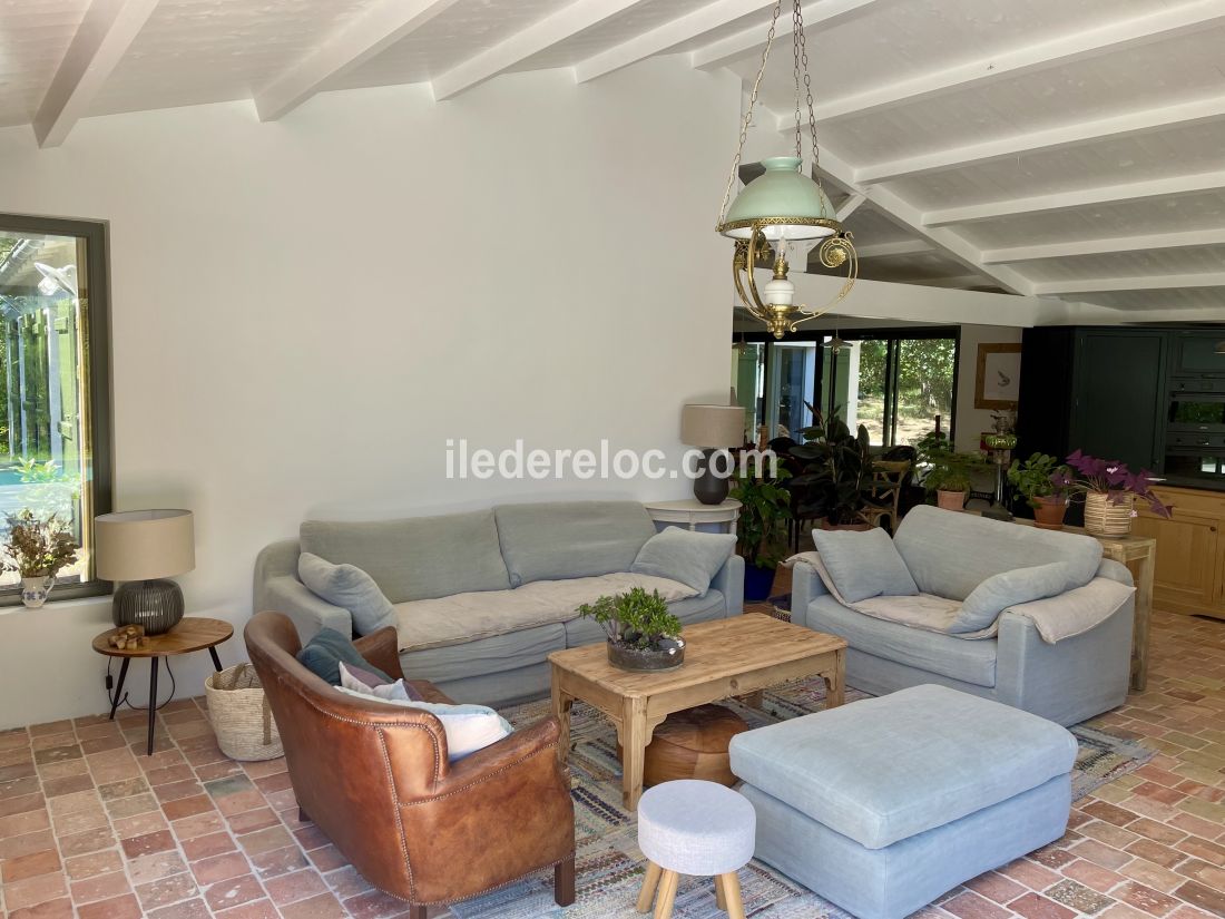 Photo 12: An accomodation located in Le Bois-Plage-en-R&eacute; on ile de R&eacute;.