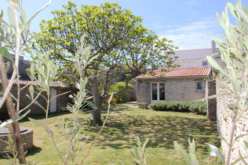 Photo 27: An accomodation located in Saint-Clément-des-Baleines on ile de Ré.